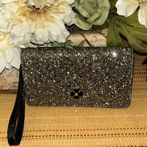 New# without tags Kate Spade wristlet